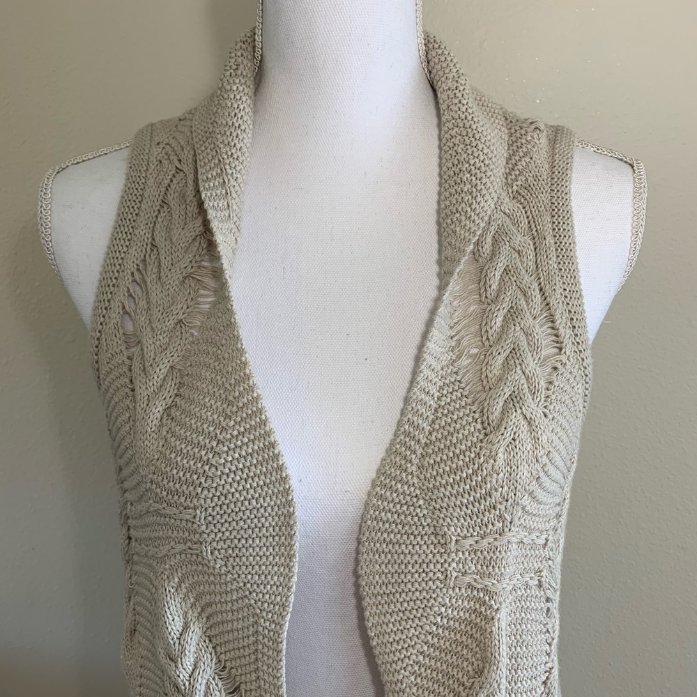Alice and Olivia asymmetrical open cardigan vest - Picture 2 of 8